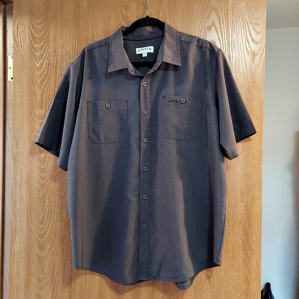 Orvis Men's Short Sleeved Woven Tech Button Down Shirt XL